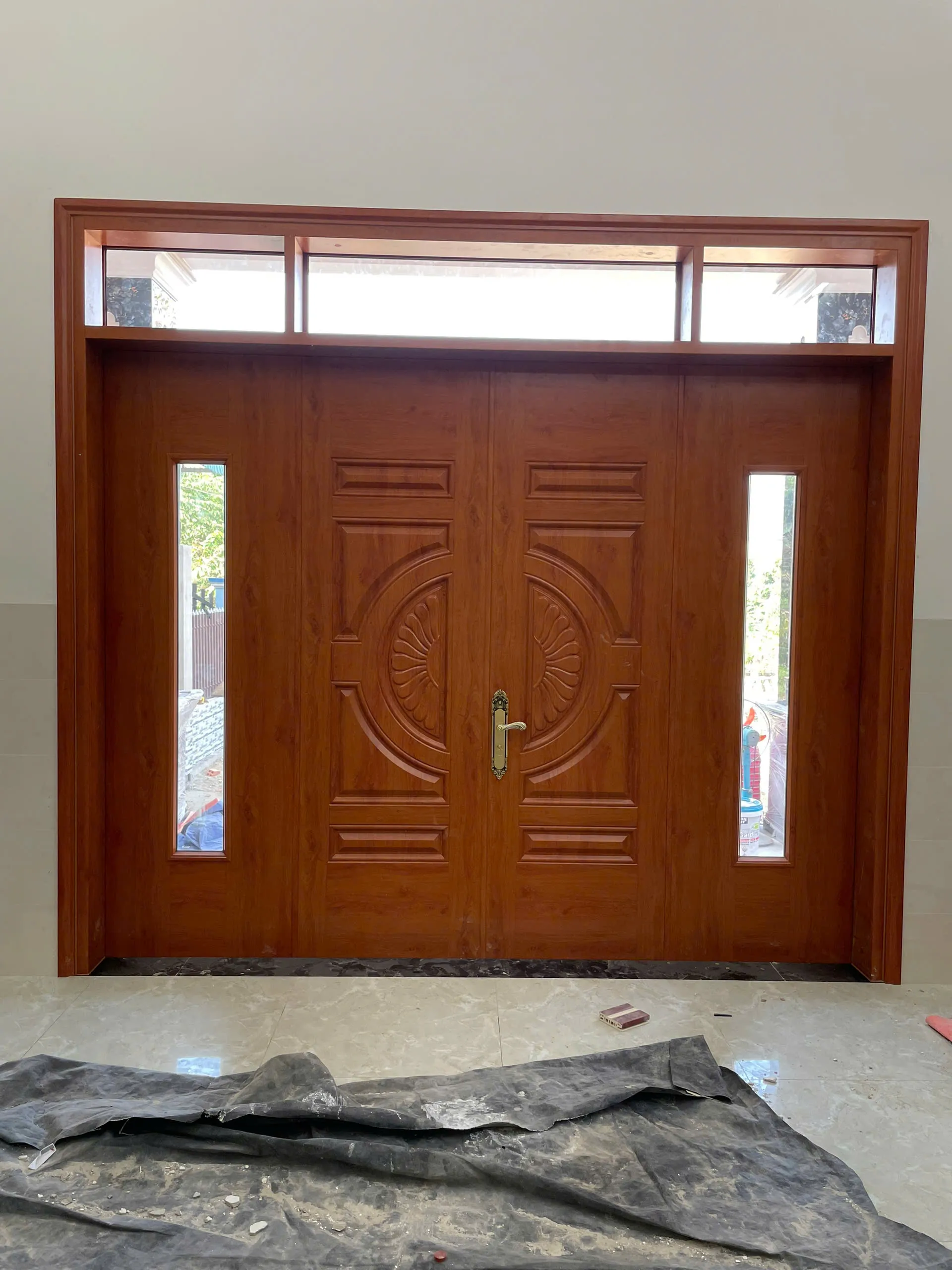 Cửa thép vân gỗ 4 cánh đều