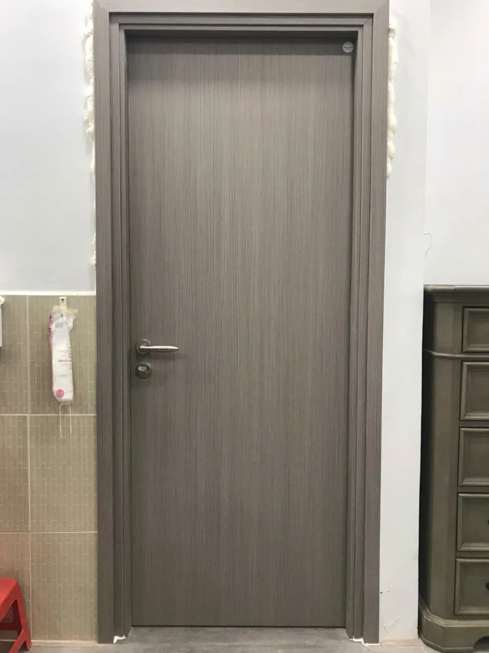 cửa nhựa composite phủ da tại quận 7