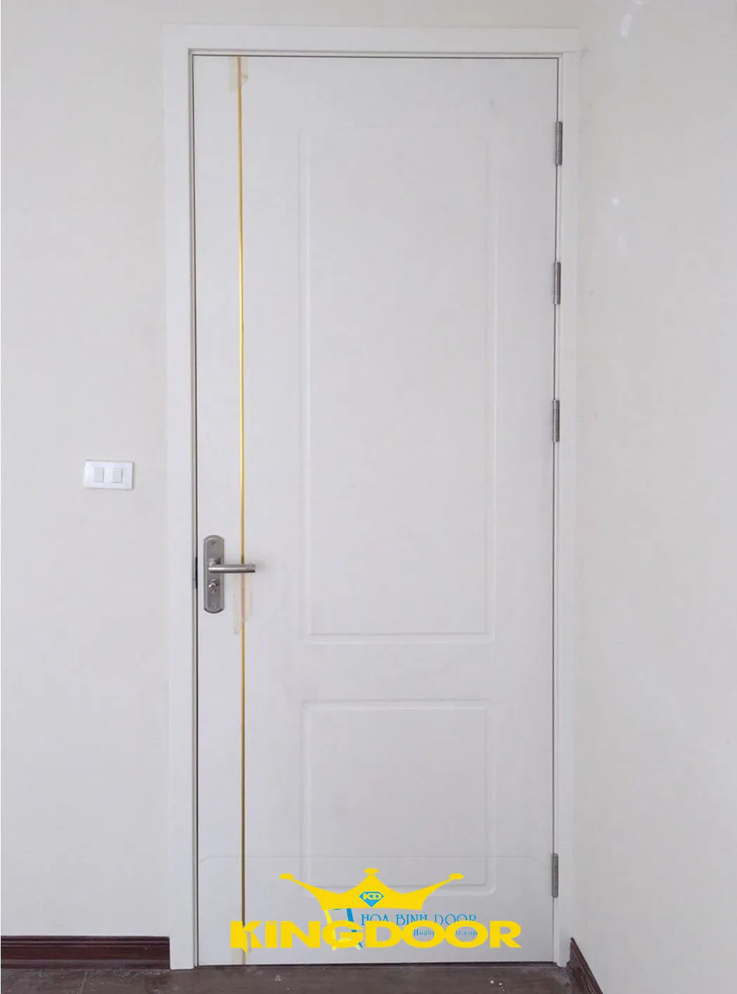 cua-nhua-composite-son-pu